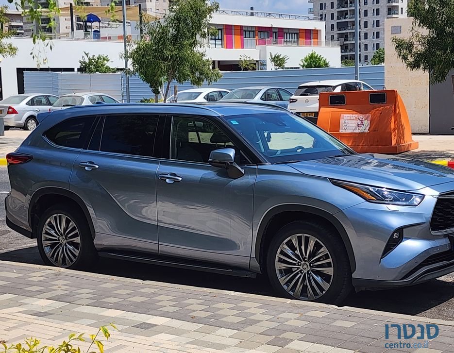 2022' Toyota Highlander טויוטה היילנדר photo #3