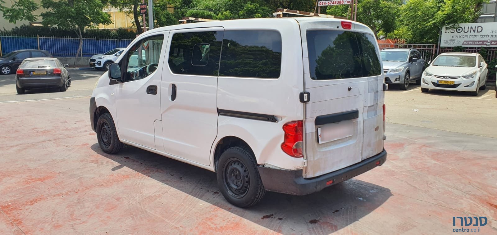 2015' Nissan NV200 photo #3