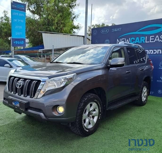 2014' Toyota Land Cruiser טויוטה לנד קרוזר photo #3