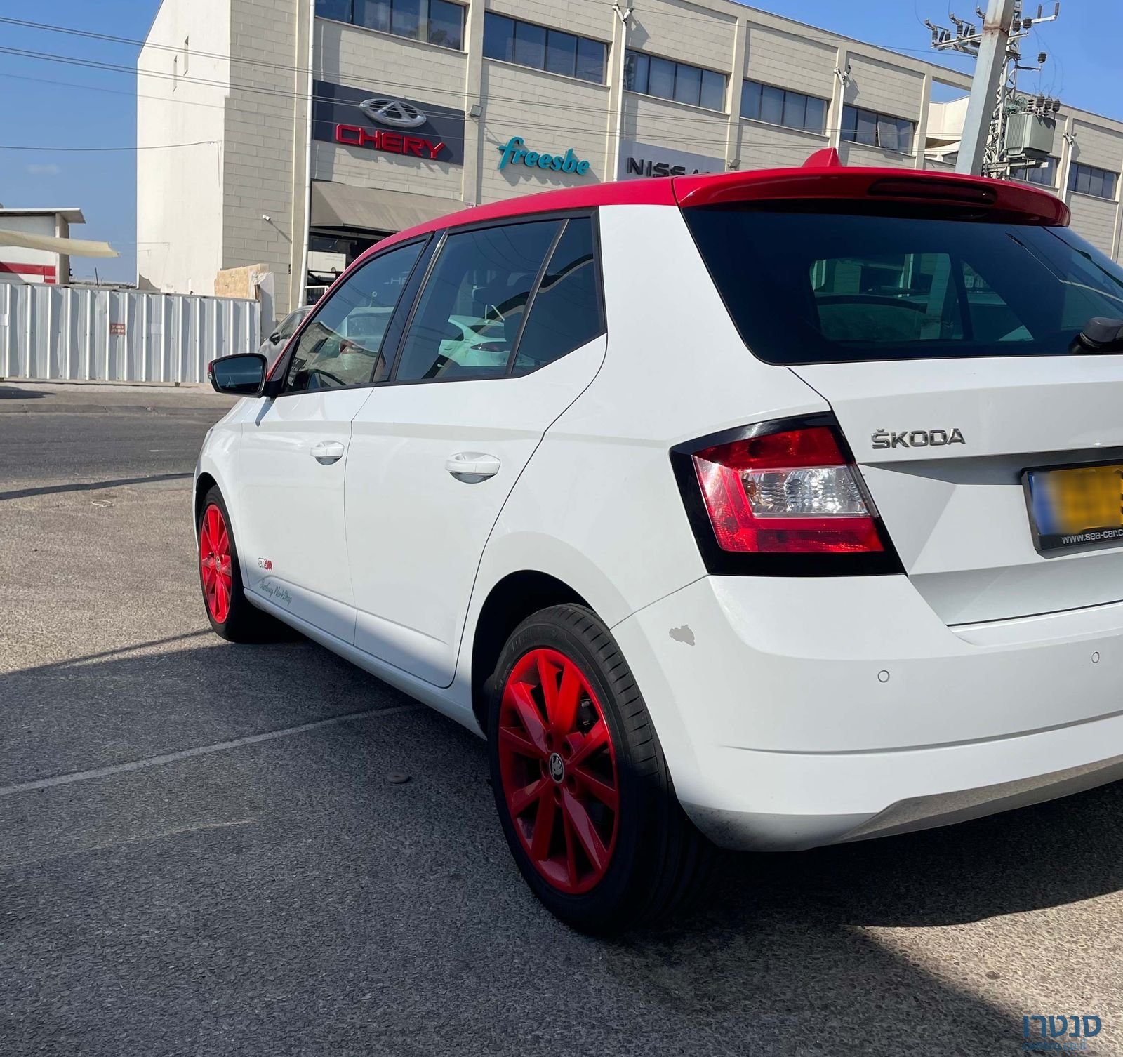 2016' Skoda Fabia סקודה פאביה photo #5