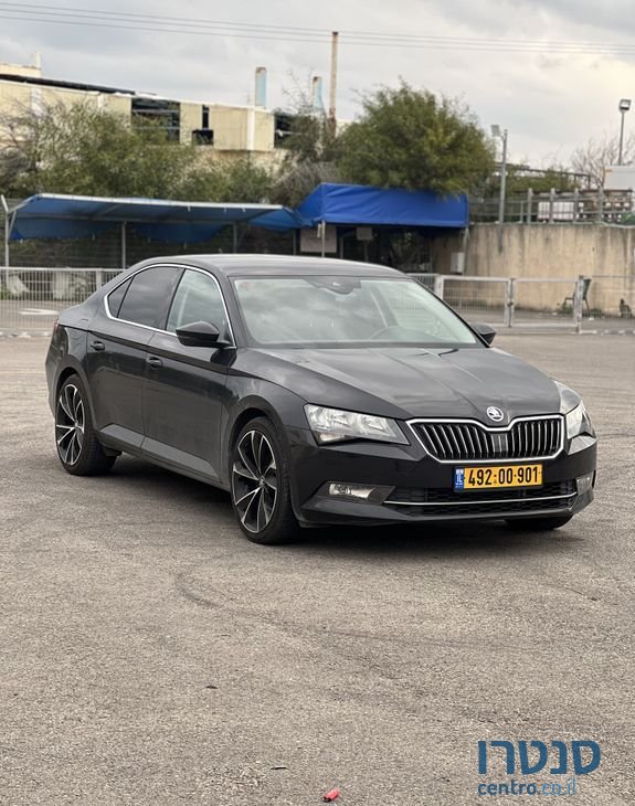 2018' Skoda Superb סקודה סופרב photo #1