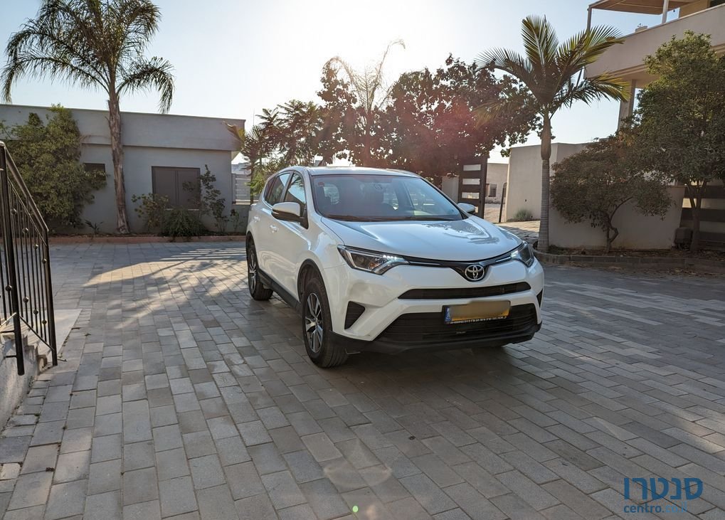 2017' Toyota RAV4 טויוטה photo #4