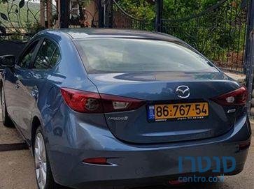 2015' Mazda 3 מאזדה 3 קומפורט photo #1