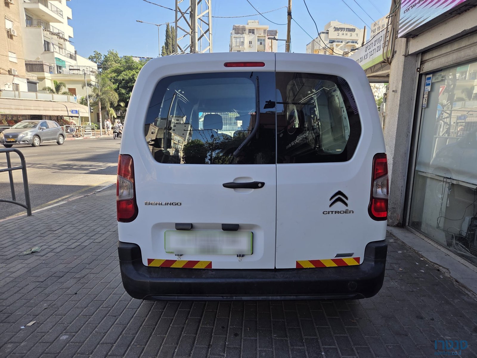 2023' Citroen Berlingo photo #6
