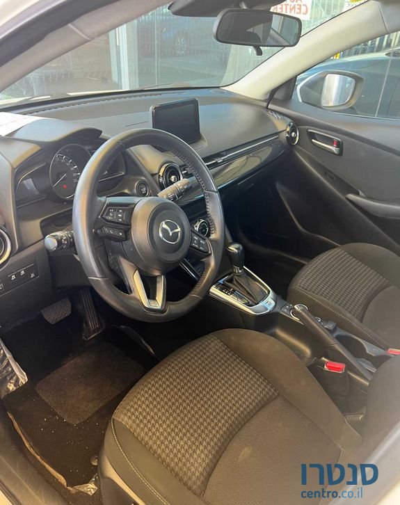 2020' Mazda 2 מאזדה photo #4
