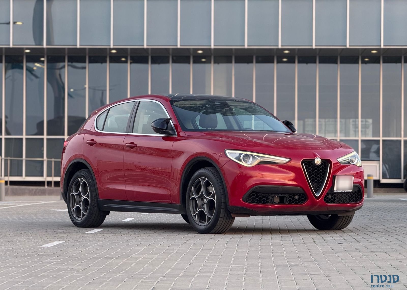 2018' Alfa Romeo Stelvio אלפא רומיאו סטלביו photo #1
