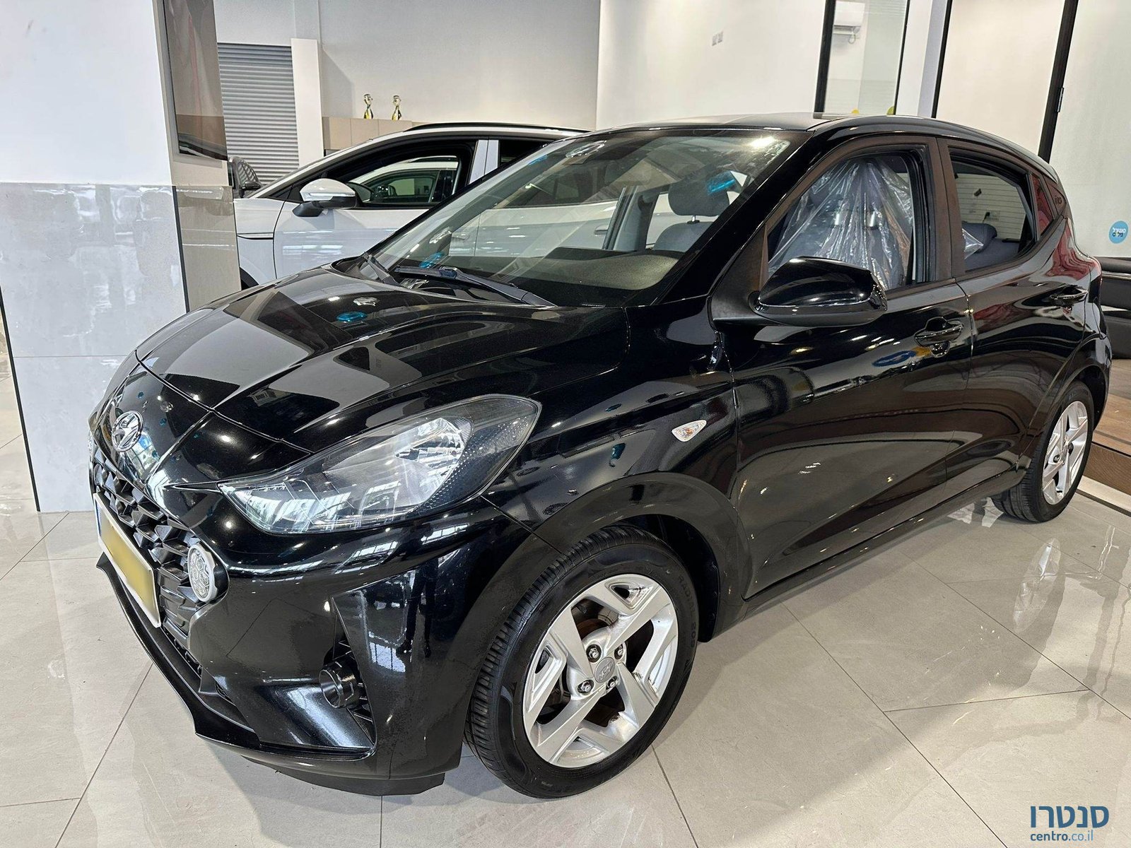 2020' Hyundai i10 photo #1