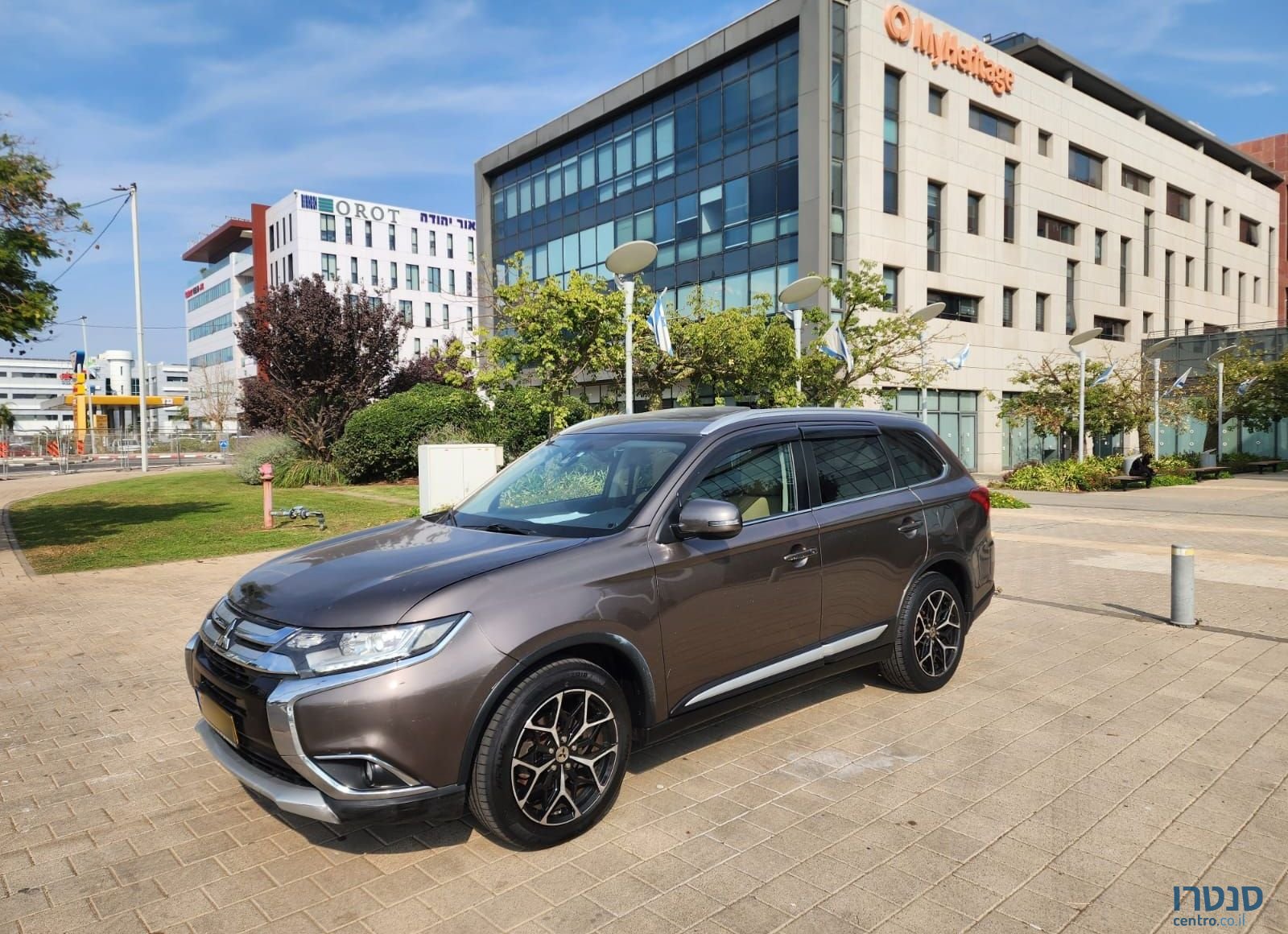 2015' Mitsubishi Outlander מיצובישי אאוטלנדר photo #1