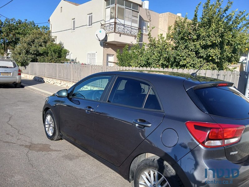 2019' Kia Rio GX photo #3