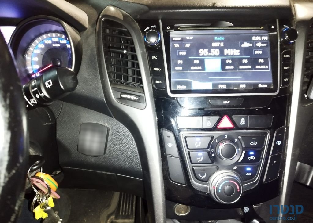 2013' Hyundai i30 יונדאי photo #5