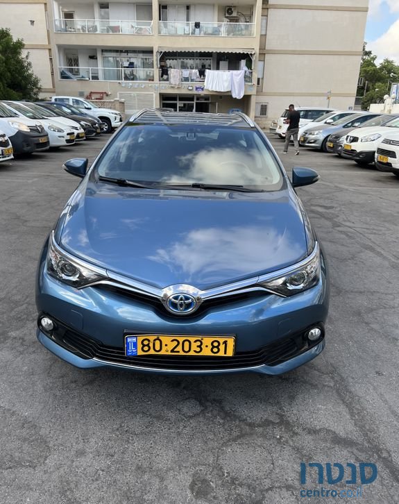 2016' Toyota Auris טויוטה אוריס photo #5