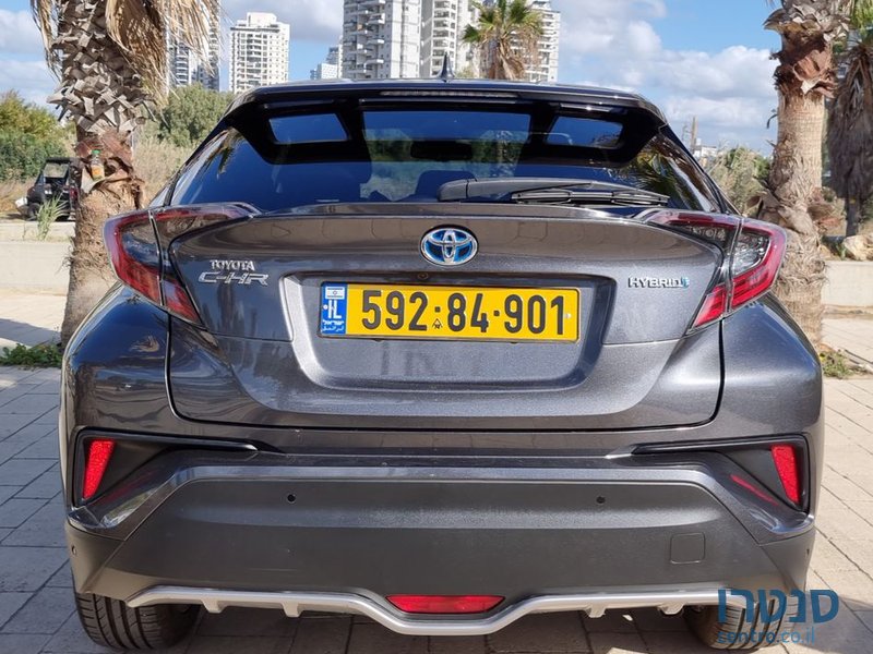 2019' Toyota C-Hr טויוטה photo #3