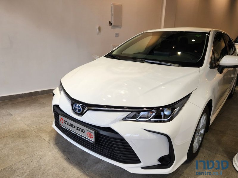 2022' Toyota Corolla טויוטה קורולה photo #1