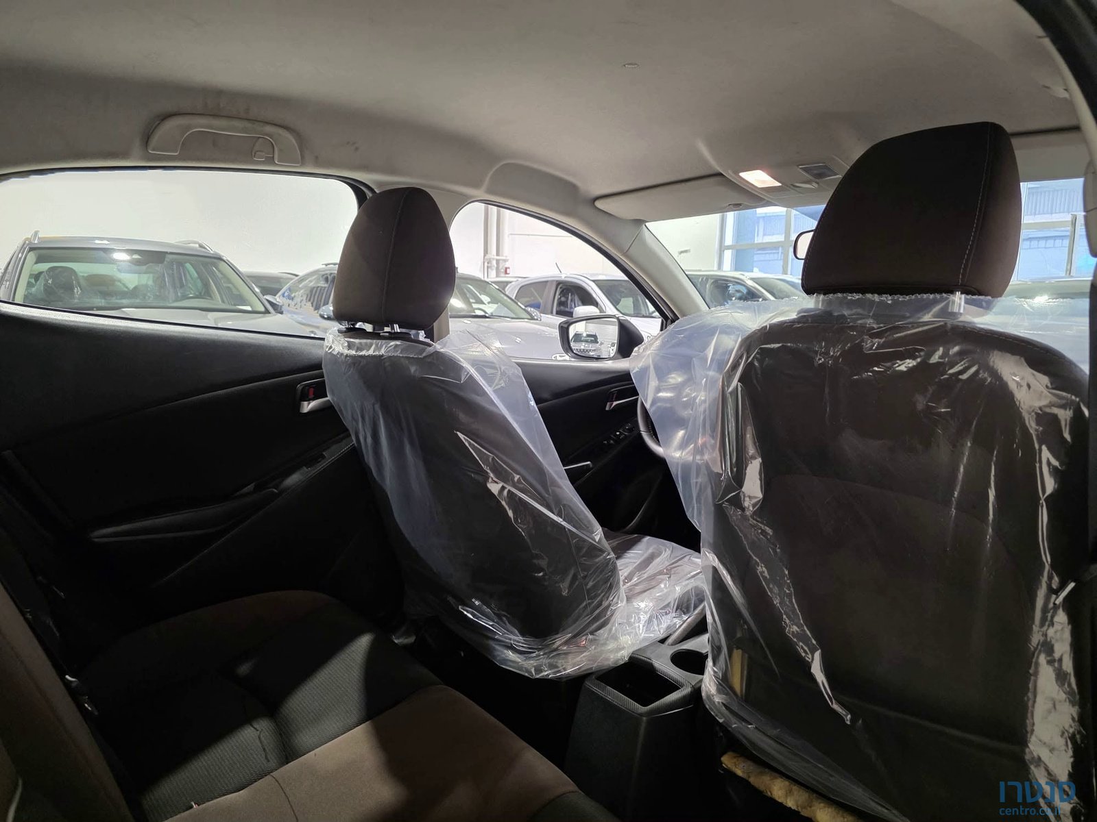 2023' Mazda 2 photo #6