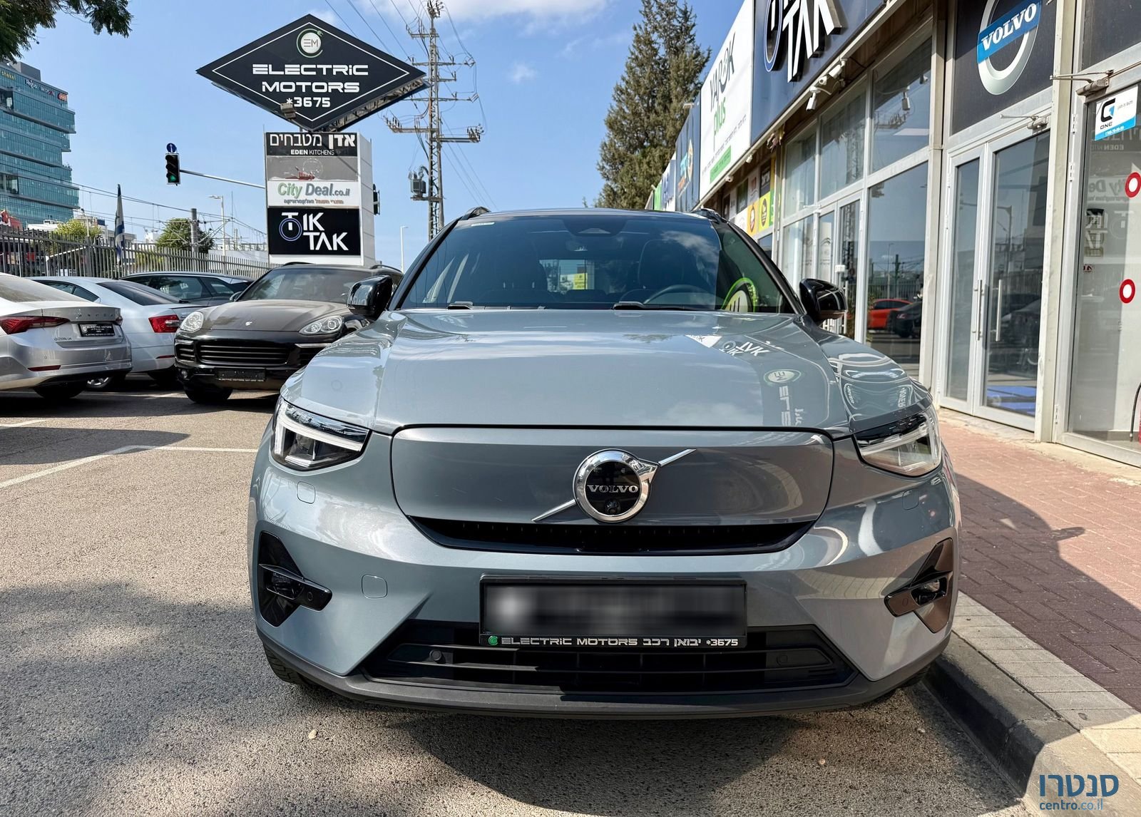 2023' Volvo XC40 וולוו photo #2