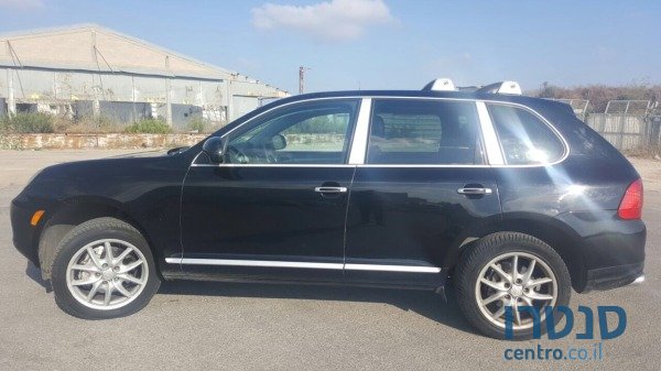 2006' Porsche Cayenne photo #4