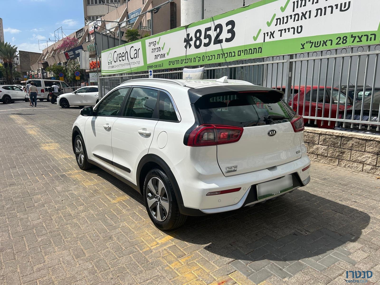 2019' Kia Niro photo #4