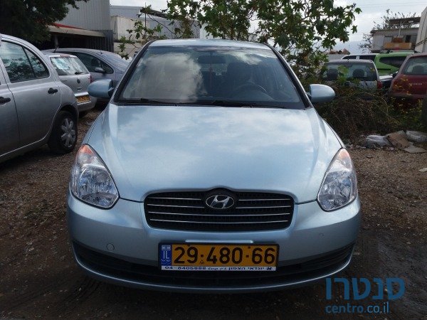 2009' Hyundai Accent photo #3