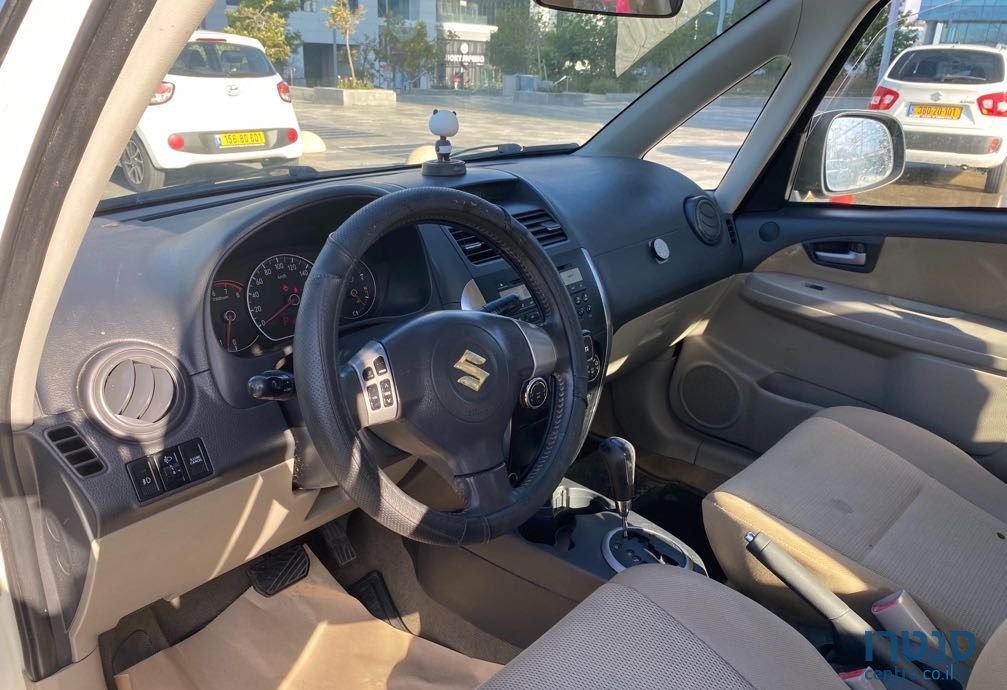 2009' Suzuki SX4 סוזוקי photo #6