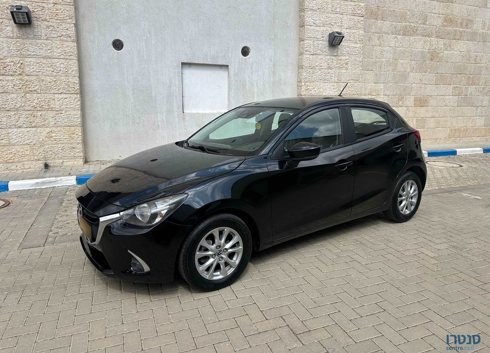 2020' Mazda 2 מאזדה photo #1