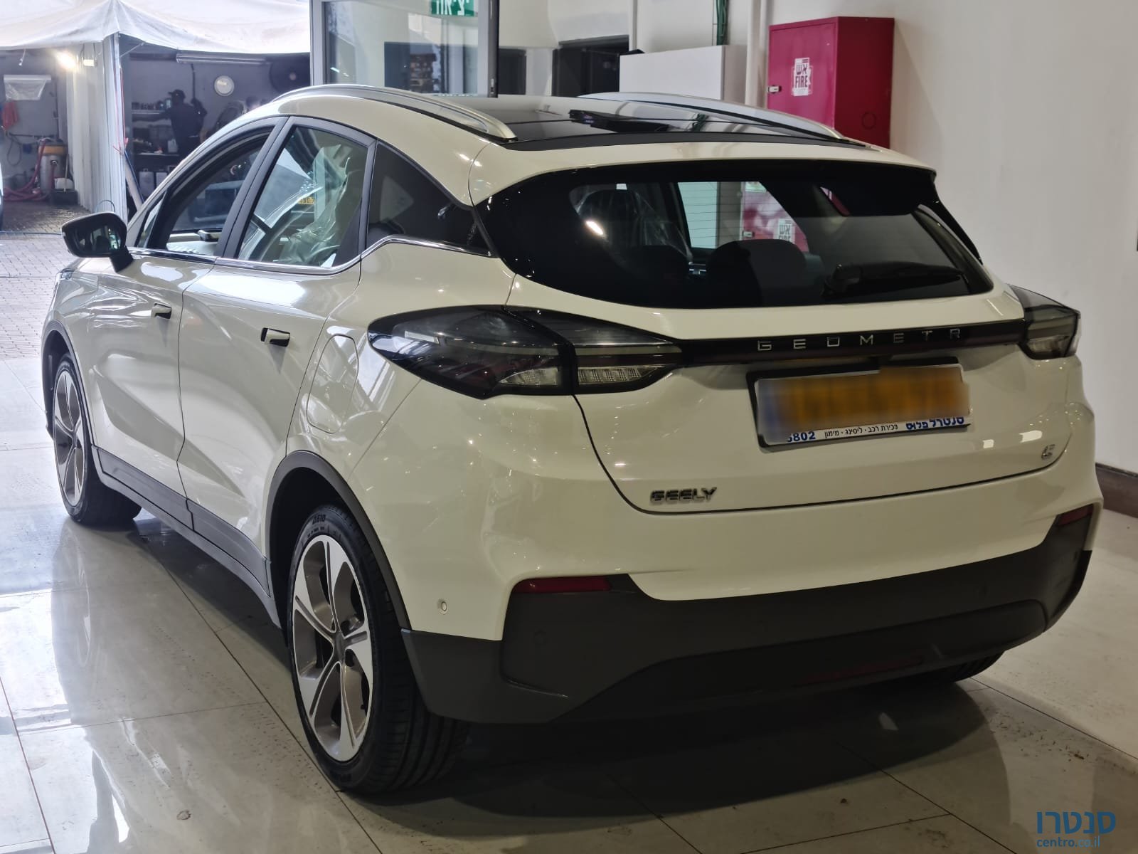 2022' Geely photo #4