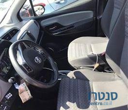 2016' Toyota Yaris טויוטה יאריס photo #1