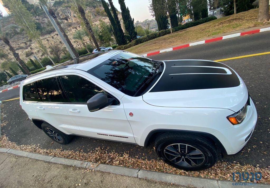 2020' Jeep Grand Cherokee ג'יפ גרנד צ'ירוקי photo #4