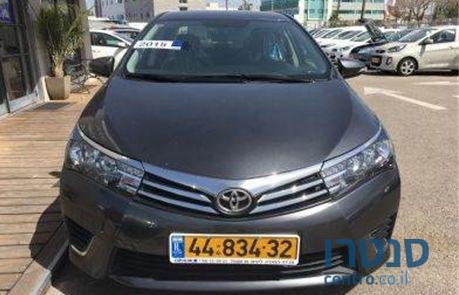 2015' Toyota Corolla טויוטה קורולה photo #3