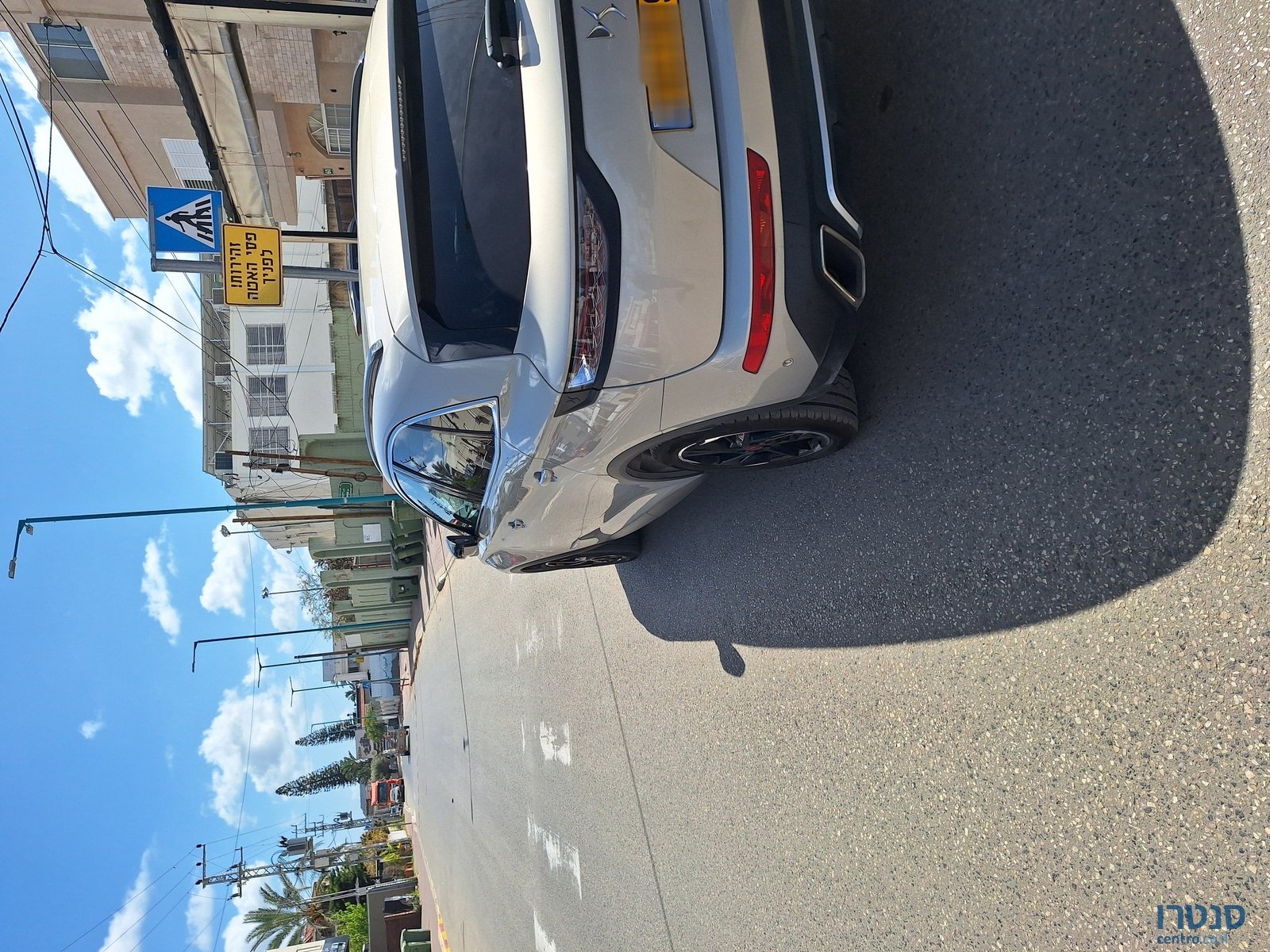 2022' DS Automobiles DS 7 Crossback photo #6