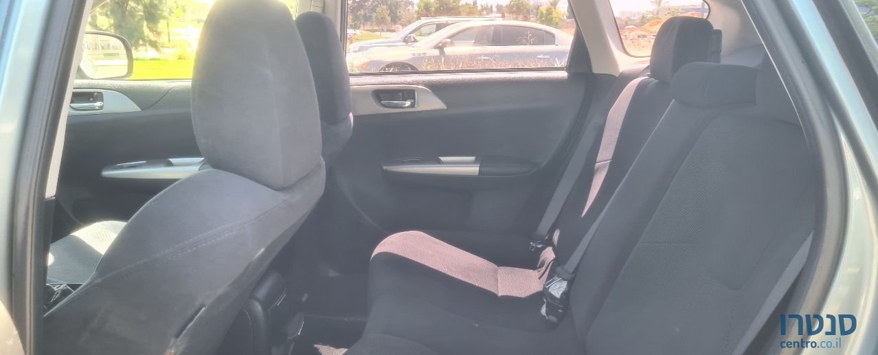 2010' Subaru B3 סובארו האצ'בק photo #4