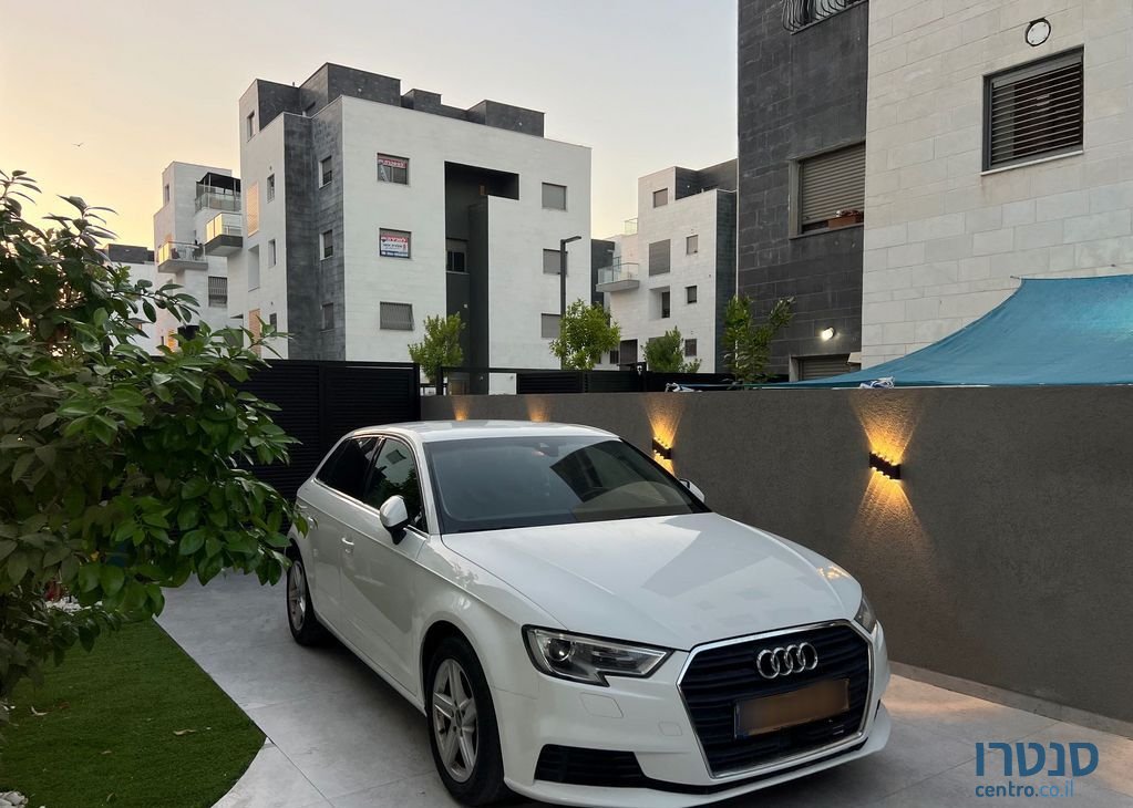 2019' Audi A3 אאודי photo #1