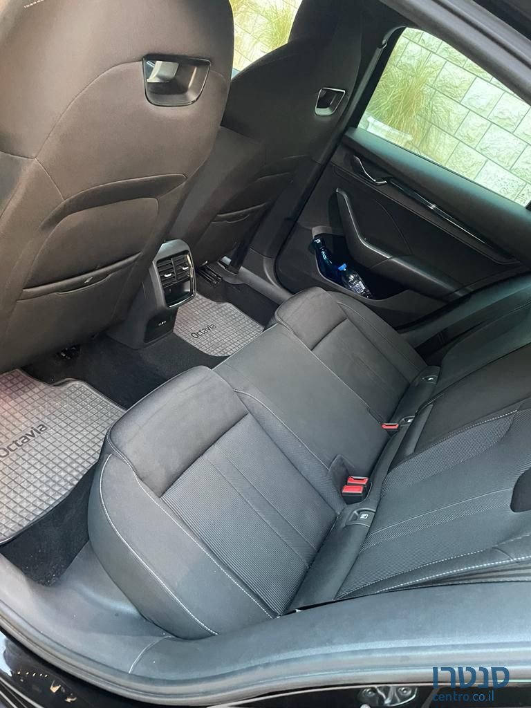 2021' Skoda Octavia סקודה אוקטביה photo #5