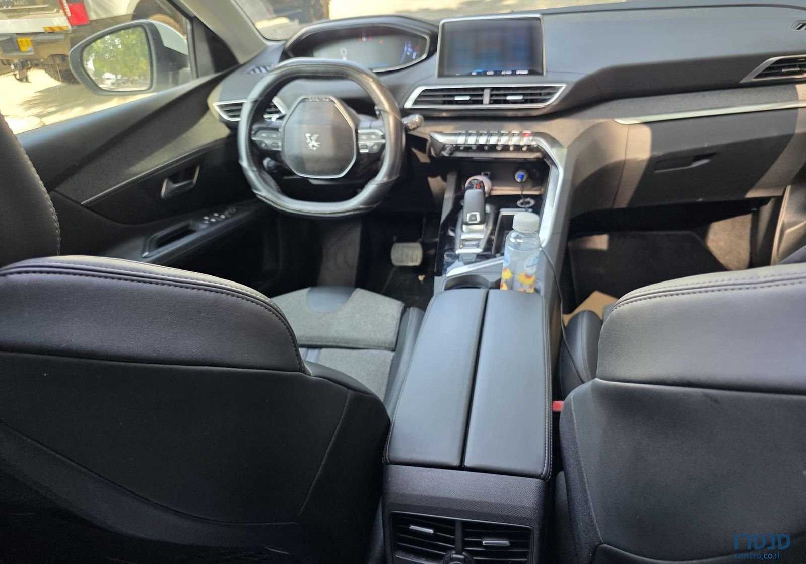 2019' Peugeot 3008 פיג'ו photo #4