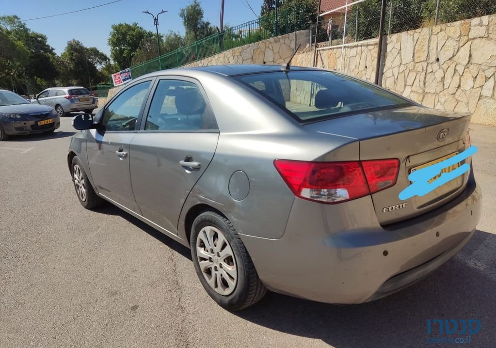 2010' Kia Forte קיה פורטה photo #6
