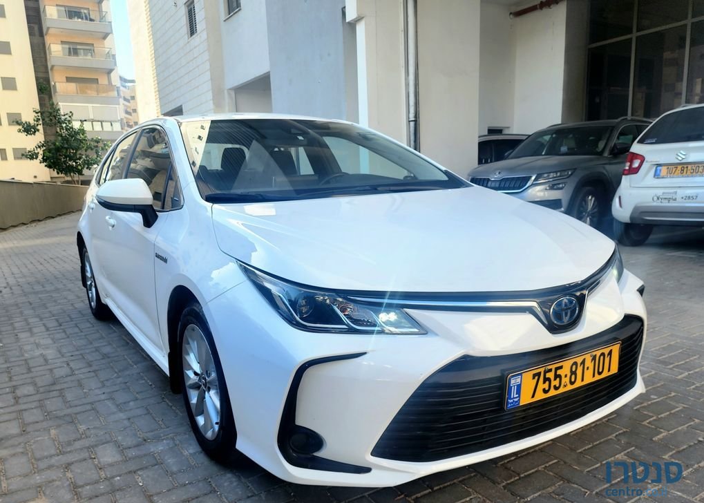2019' Toyota Corolla טויוטה קורולה photo #4