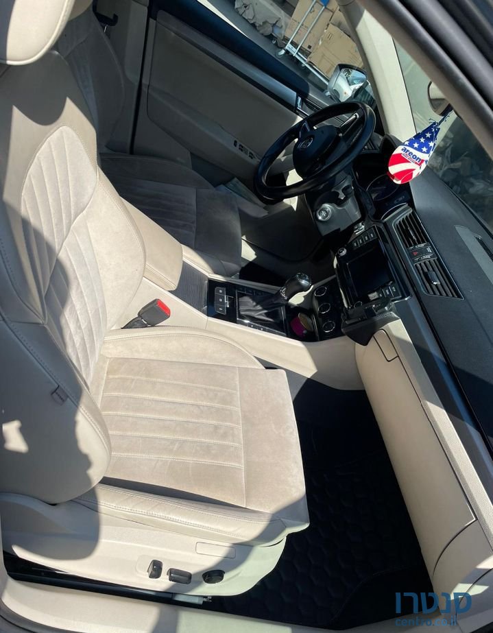 2017' Skoda Superb סקודה סופרב photo #5