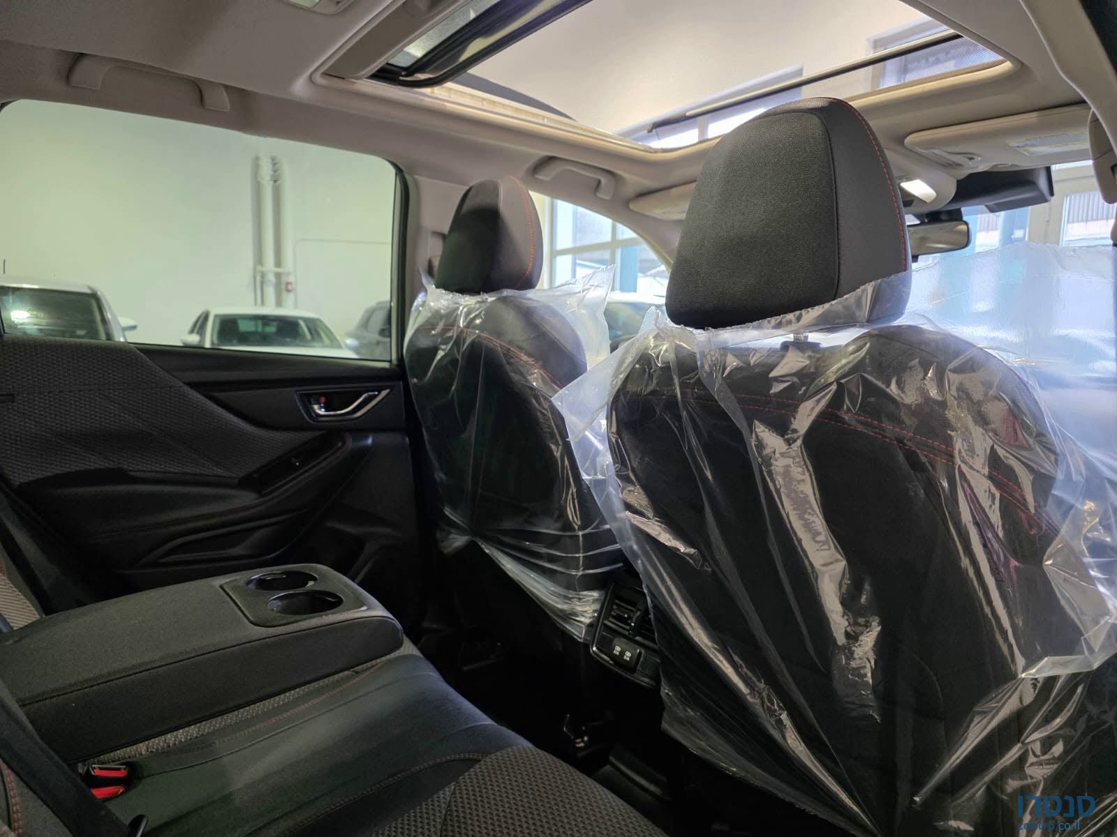 2023' Subaru Forester photo #6