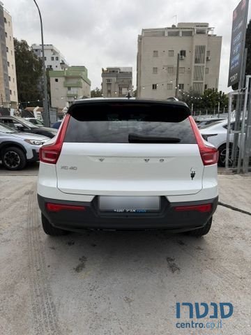 2022' Volvo XC40 וולוו photo #4