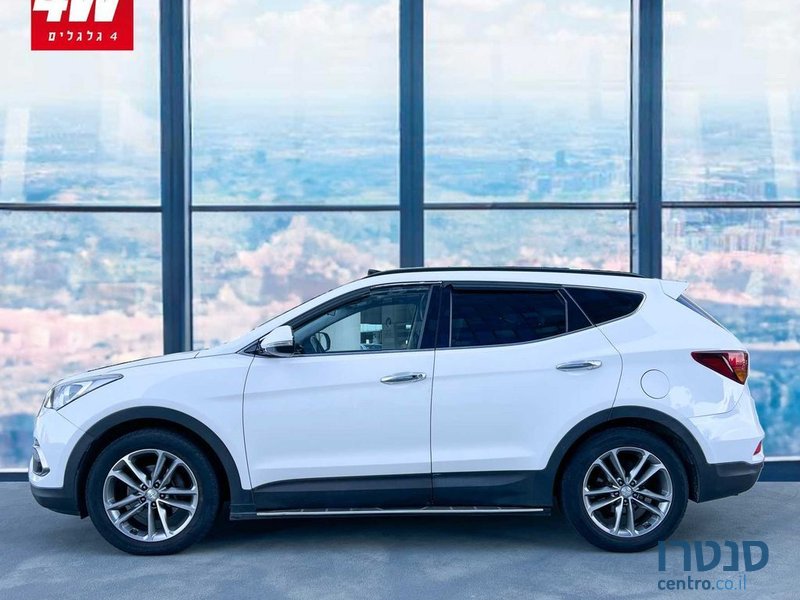 2018' Hyundai Santa Fe יונדאי סנטה פה photo #3