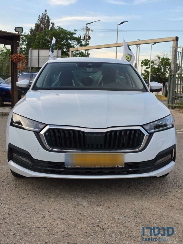 2023' Skoda Octavia סקודה אוקטביה photo #3