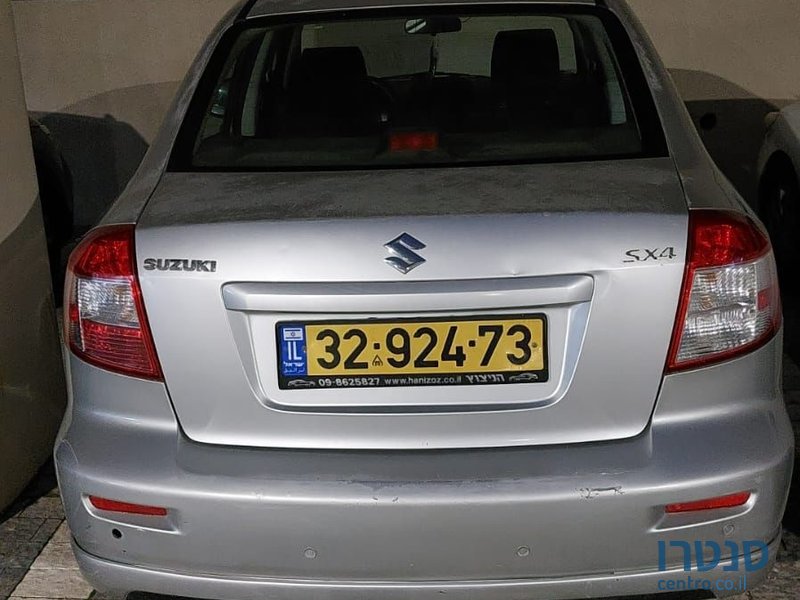 2010' Suzuki SX4 סוזוקי photo #2