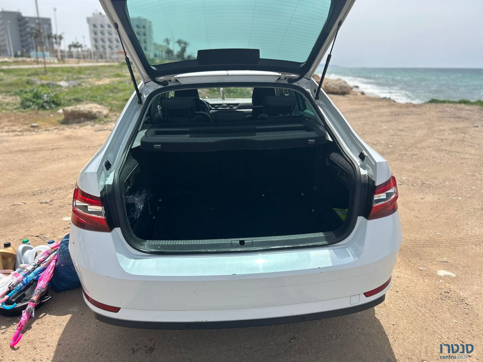 2017' Skoda Superb סקודה סופרב photo #2