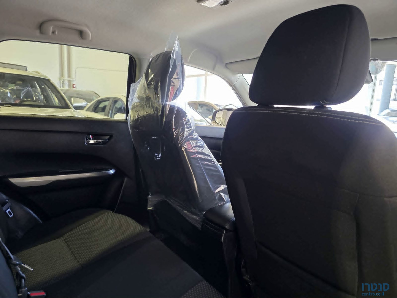 2023' Suzuki Vitara photo #6