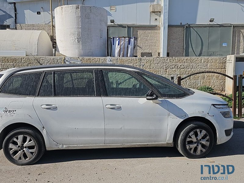 2015' Citroen C4 Picasso סיטרואן C4 פיקאסו photo #3