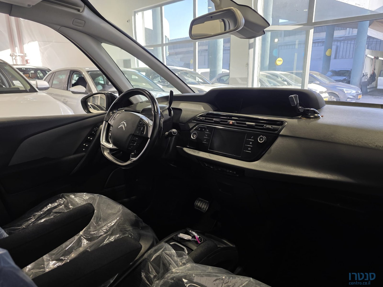 2022' Citroen C4 Grand Picasso photo #6