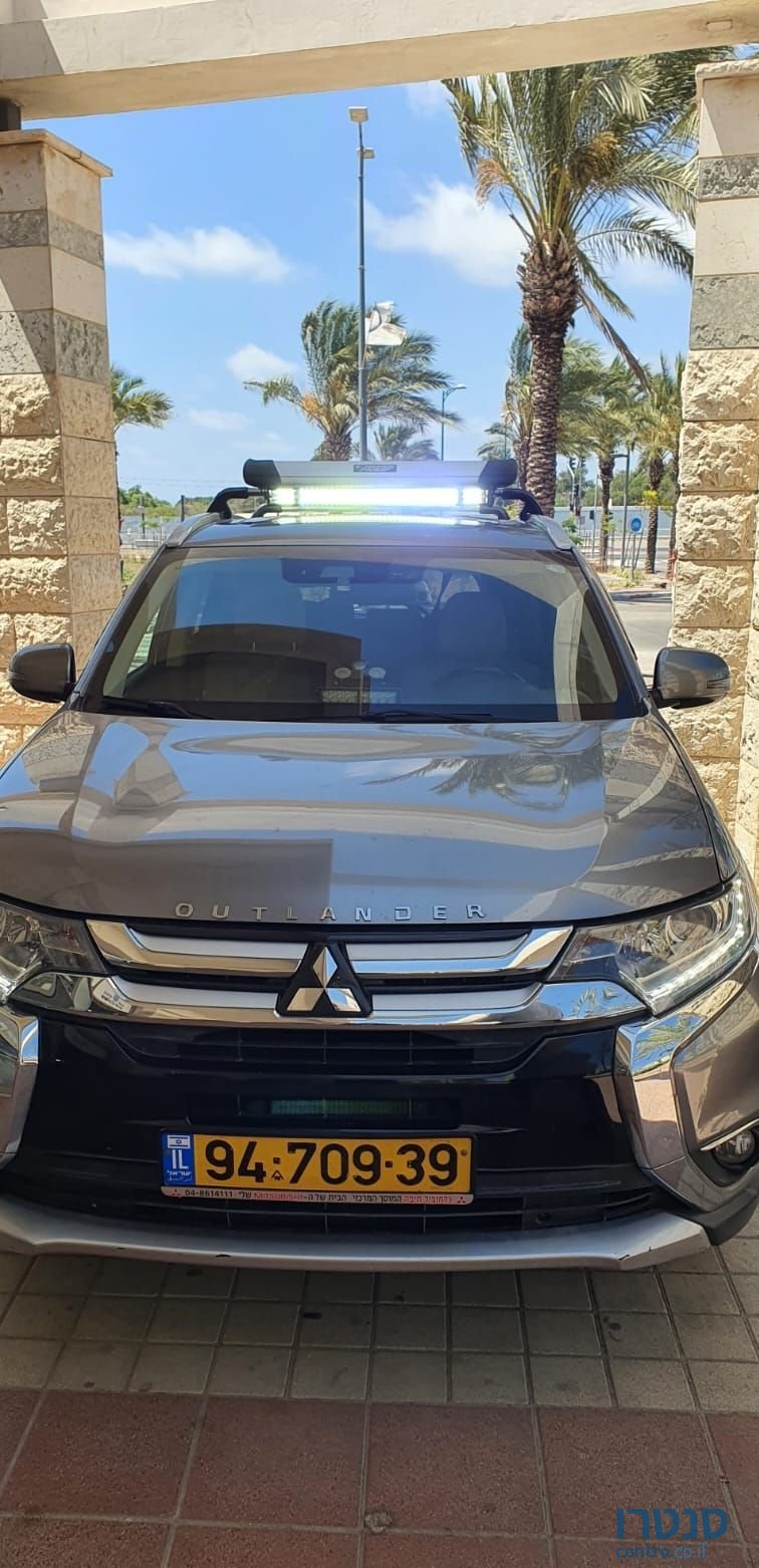 2017' Mitsubishi Outlander מיצובישי אאוטלנדר photo #1