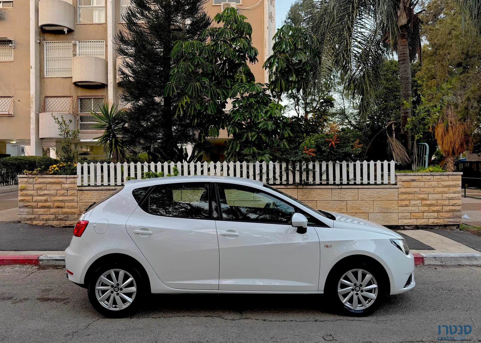 2016' SEAT Ibiza סיאט איביזה photo #5