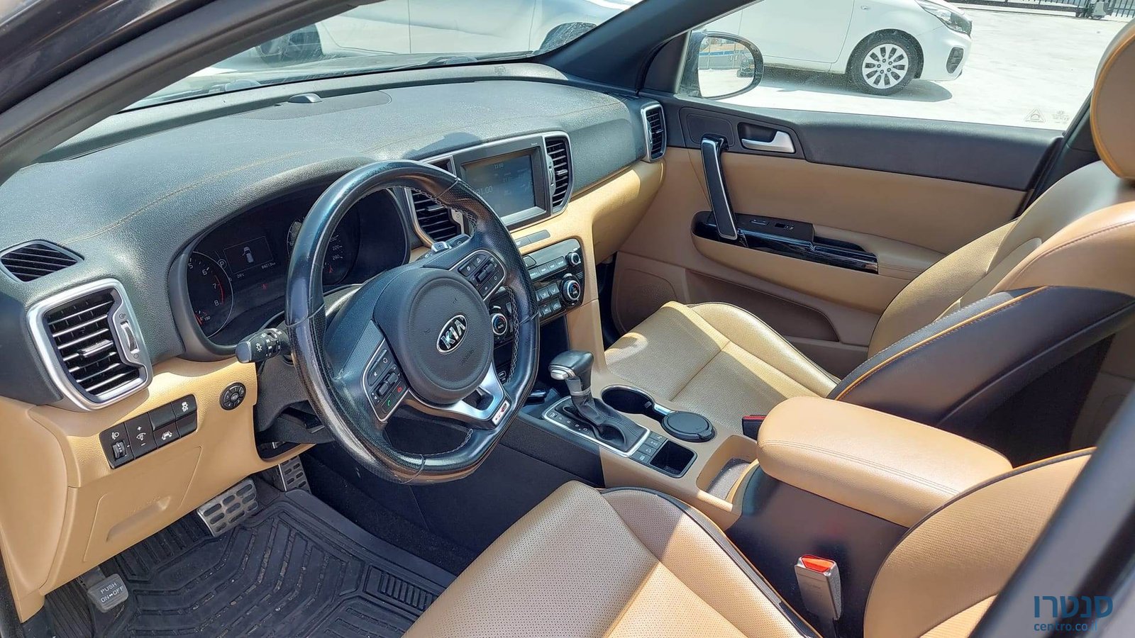 2018' Kia Sportage photo #5