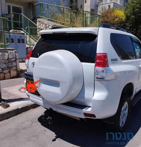 2011' Toyota Land Cruiser טויוטה לנד קרוזר photo #2