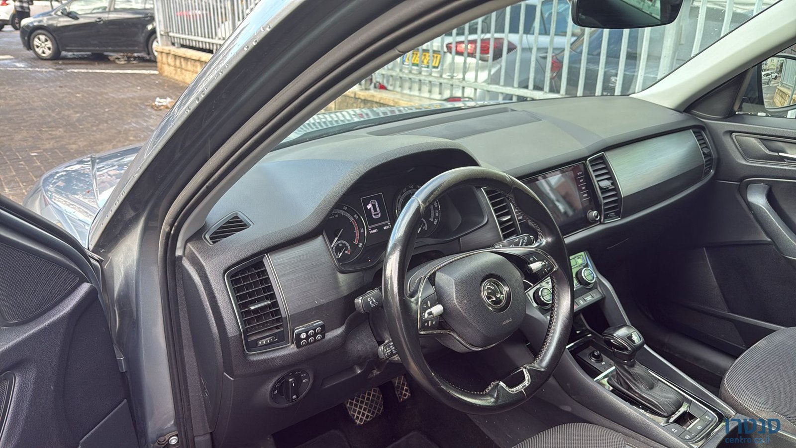 2021' Skoda Kodiaq photo #2